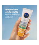 NIVEA SUN UV Face Pele Oleosa FPS60 cor clara